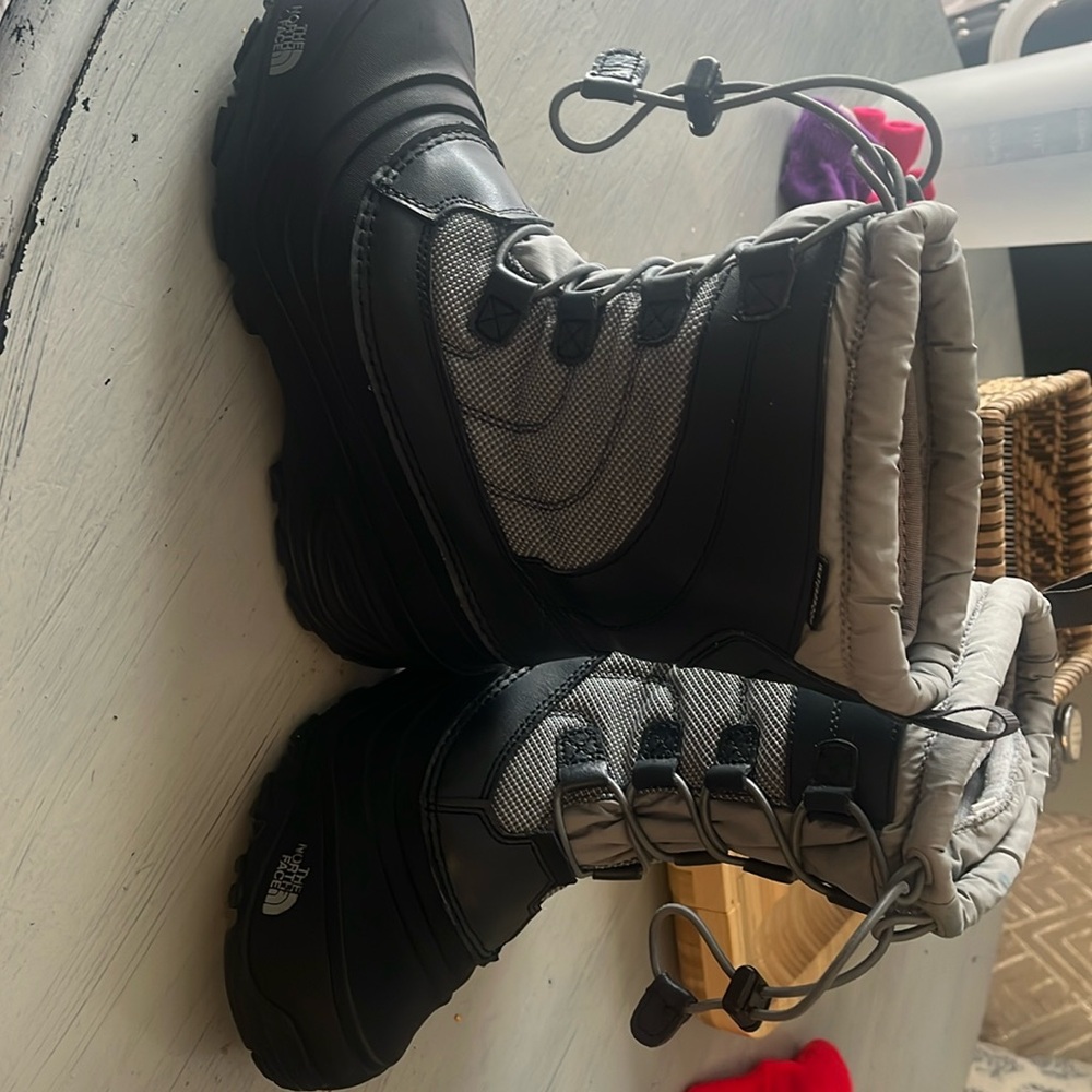 North face boots